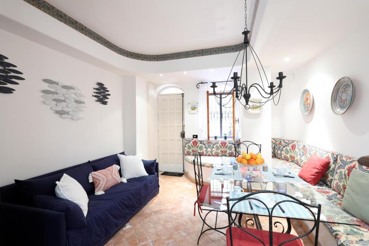Porta Catania & Duomo Cozy Apartment 타오르미나 외부 사진